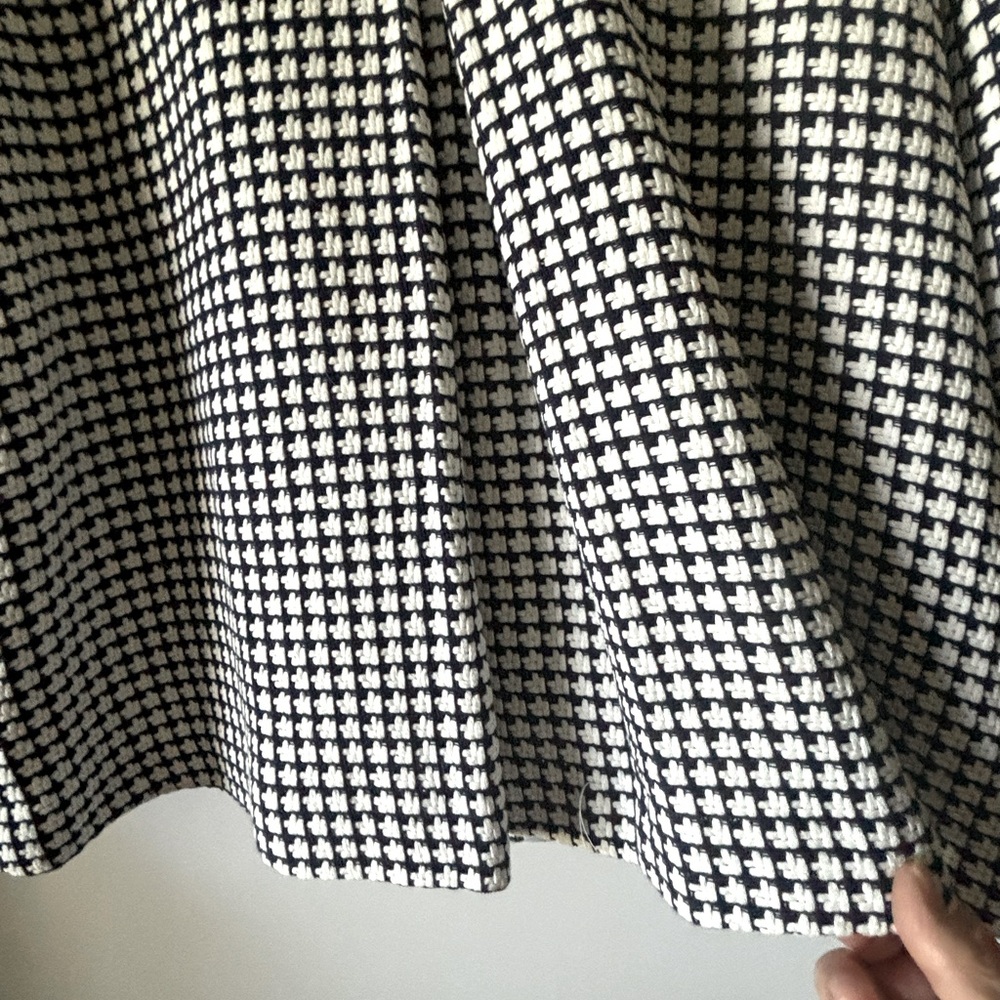 Talbots crop jacket - Picture 2 of 5
